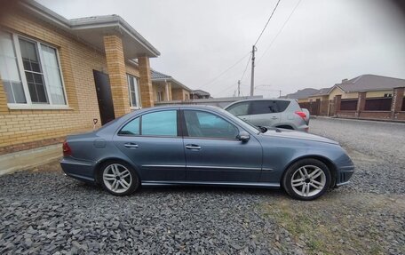 Mercedes-Benz E-Класс, 2003 год, 810 000 рублей, 3 фотография