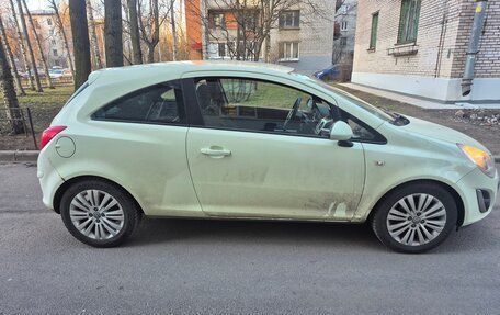 Opel Corsa D, 2011 год, 750 000 рублей, 3 фотография