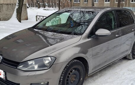 Volkswagen Golf VII, 2013 год, 880 000 рублей, 2 фотография