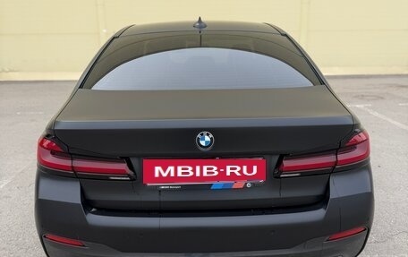 BMW 5 серия, 2021 год, 6 300 000 рублей, 12 фотография