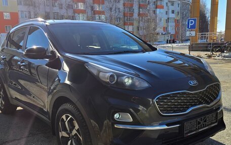 KIA Sportage IV рестайлинг, 2018 год, 2 400 000 рублей, 8 фотография
