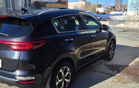 KIA Sportage IV рестайлинг, 2018 год, 2 400 000 рублей, 9 фотография