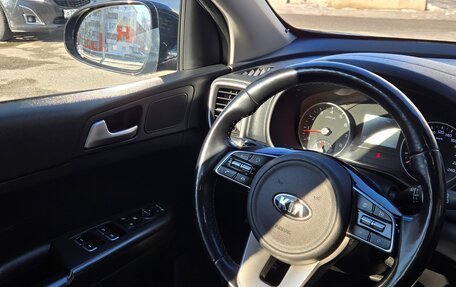 KIA Sportage IV рестайлинг, 2018 год, 2 400 000 рублей, 21 фотография