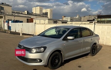 Volkswagen Polo VI (EU Market), 2011 год, 800 000 рублей, 7 фотография