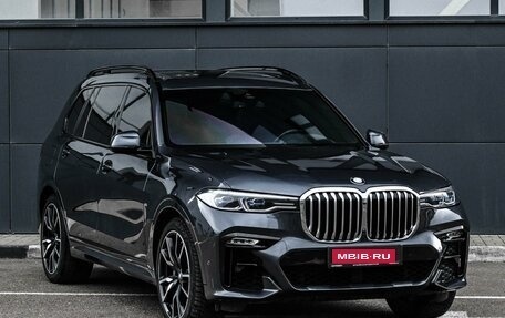 BMW X7, 2019 год, 7 694 000 рублей, 1 фотография