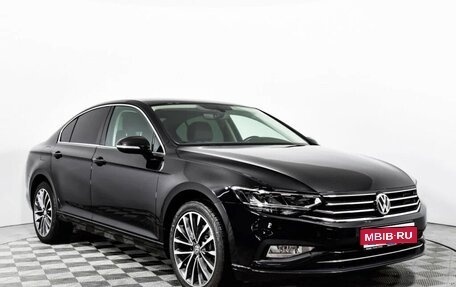 Volkswagen Passat B8 рестайлинг, 2020 год, 2 700 000 рублей, 1 фотография