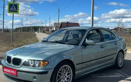 BMW 3 серия, 2004 год, 895 000 рублей, 1 фотография