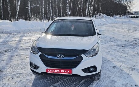 Hyundai ix35 I рестайлинг, 2011 год, 950 000 рублей, 1 фотография