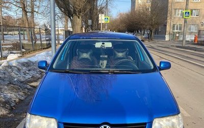 Volkswagen Polo IV рестайлинг, 2001 год, 330 000 рублей, 1 фотография