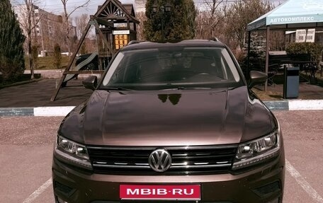 Volkswagen Tiguan II, 2018 год, 1 950 000 рублей, 1 фотография