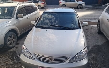 Toyota Camry V40, 2002 год, 850 000 рублей, 1 фотография