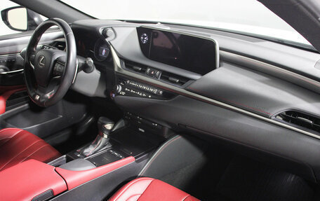 Lexus ES VII, 2019 год, 4 100 000 рублей, 9 фотография