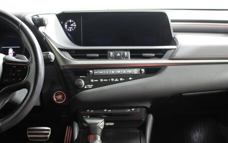 Lexus ES VII, 2019 год, 4 100 000 рублей, 13 фотография