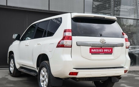 Toyota Land Cruiser Prado 150 рестайлинг 2, 2015 год, 3 725 000 рублей, 6 фотография