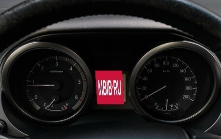 Toyota Land Cruiser Prado 150 рестайлинг 2, 2015 год, 3 725 000 рублей, 26 фотография