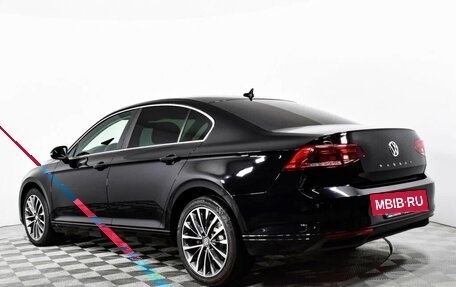 Volkswagen Passat B8 рестайлинг, 2020 год, 2 700 000 рублей, 7 фотография