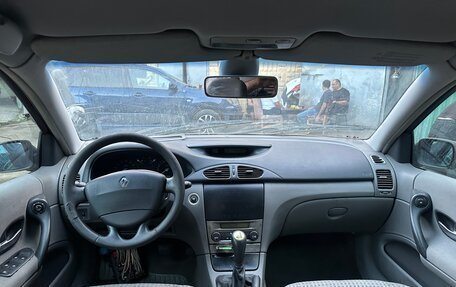 Renault Laguna II, 2003 год, 195 000 рублей, 8 фотография