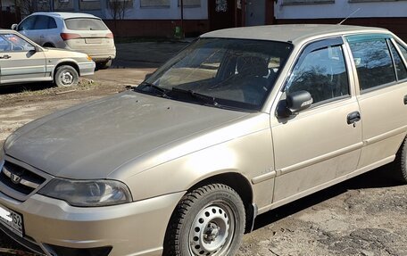 Daewoo Nexia I рестайлинг, 2012 год, 200 000 рублей, 2 фотография