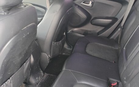 Hyundai ix35 I рестайлинг, 2011 год, 950 000 рублей, 22 фотография