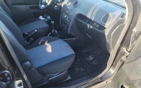 Ford Fusion I, 2010 год, 550 000 рублей, 8 фотография