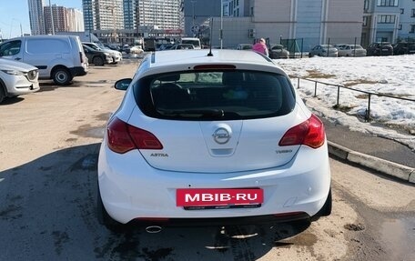 Opel Astra J, 2011 год, 670 000 рублей, 4 фотография