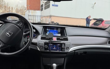 Honda Crosstour I рестайлинг, 2014 год, 2 300 000 рублей, 6 фотография