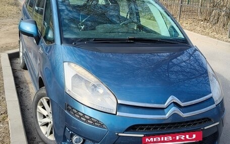 Citroen C4 Picasso II рестайлинг, 2011 год, 450 000 рублей, 2 фотография