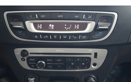 Renault Megane III, 2013 год, 819 000 рублей, 11 фотография