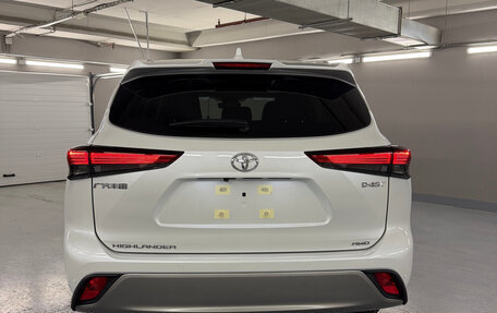 Toyota Highlander, 2026 год, 5 450 000 рублей, 2 фотография