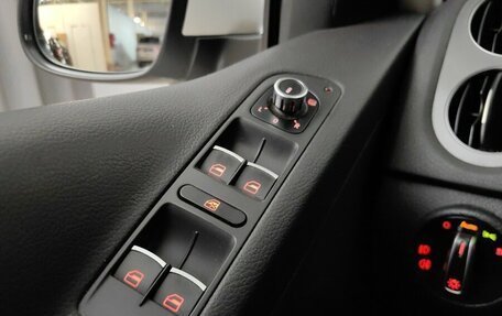 Volkswagen Tiguan I, 2011 год, 1 198 000 рублей, 23 фотография