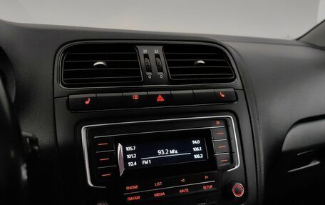 Volkswagen Polo VI (EU Market), 2017 год, 768 000 рублей, 14 фотография