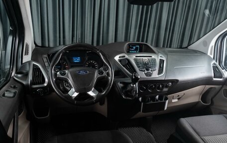 Ford Tourneo Custom I рестайлинг, 2017 год, 2 139 000 рублей, 6 фотография