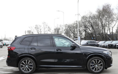 BMW X5, 2019 год, 6 240 000 рублей, 4 фотография