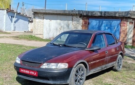 Opel Vectra B рестайлинг, 1998 год, 130 000 рублей, 1 фотография