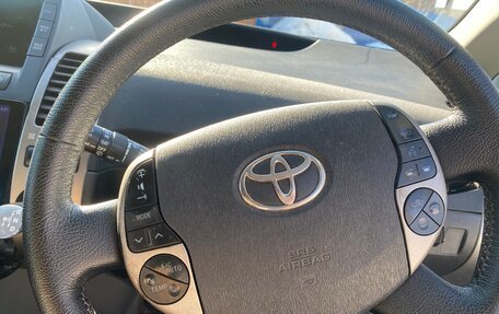 Toyota Prius, 2009 год, 450 000 рублей, 1 фотография