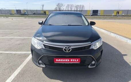 Toyota Camry, 2015 год, 2 000 000 рублей, 1 фотография