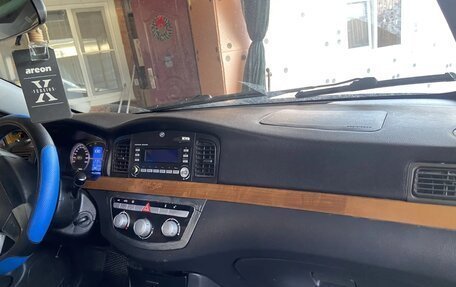 Lifan Solano I (630) рестайлинг, 2011 год, 200 000 рублей, 8 фотография