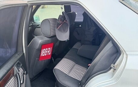 Mercedes-Benz E-Класс, 1995 год, 295 000 рублей, 6 фотография