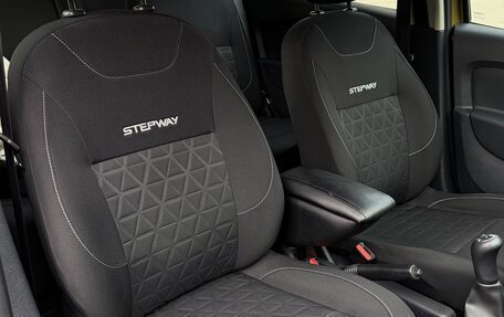 Renault Sandero II рестайлинг, 2016 год, 990 000 рублей, 30 фотография