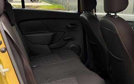 Renault Sandero II рестайлинг, 2016 год, 990 000 рублей, 36 фотография