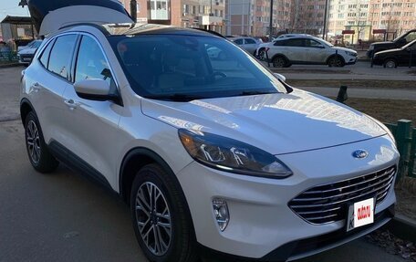 Ford Escape, 2020 год, 1 740 000 рублей, 2 фотография