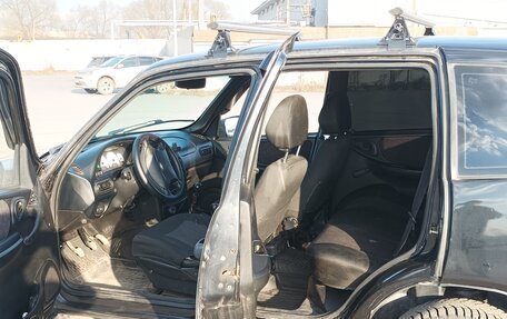 Chevrolet Niva I рестайлинг, 2006 год, 500 000 рублей, 7 фотография