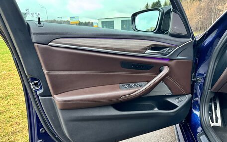 BMW 5 серия, 2019 год, 4 200 000 рублей, 13 фотография