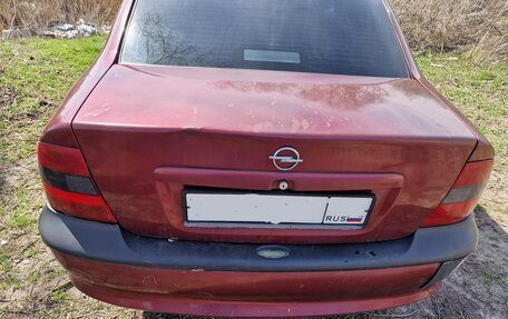 Opel Vectra B рестайлинг, 1998 год, 130 000 рублей, 8 фотография