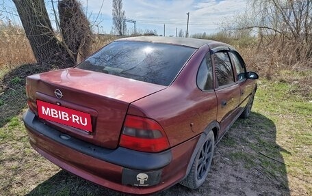 Opel Vectra B рестайлинг, 1998 год, 130 000 рублей, 9 фотография