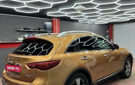 Infiniti FX II, 2010 год, 2 500 000 рублей, 3 фотография