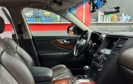 Infiniti FX II, 2010 год, 2 500 000 рублей, 16 фотография