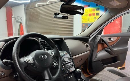 Infiniti FX II, 2010 год, 2 500 000 рублей, 18 фотография