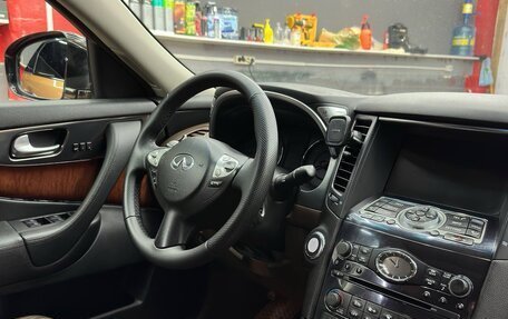 Infiniti FX II, 2010 год, 2 500 000 рублей, 17 фотография