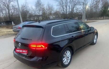 Volkswagen Passat B8 рестайлинг, 2018 год, 1 650 000 рублей, 3 фотография